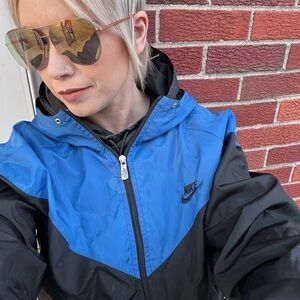 Nike Men's RETRO 90’s Blue and Black windbreaker Jacket